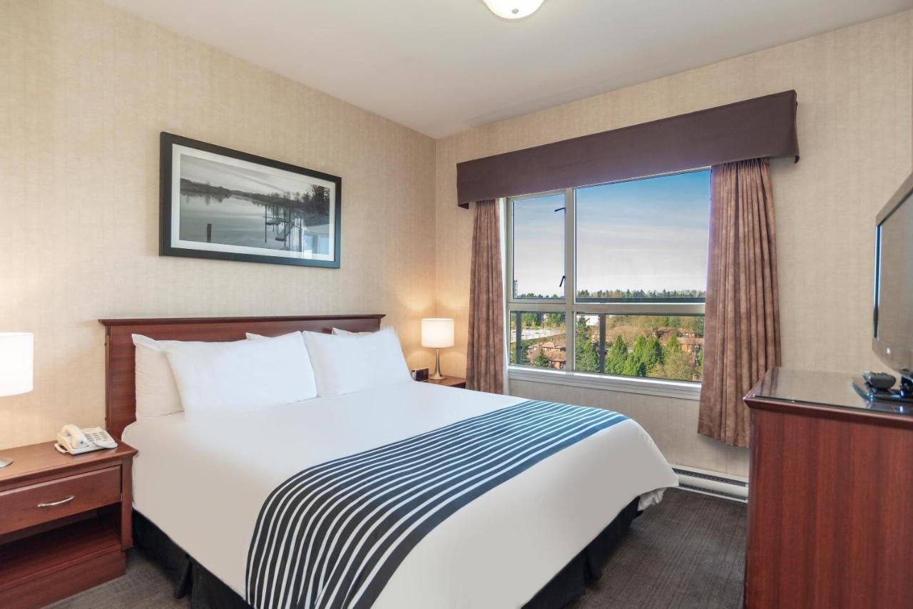 Sandman Suites Surrey - Guildford Eksteriør billede